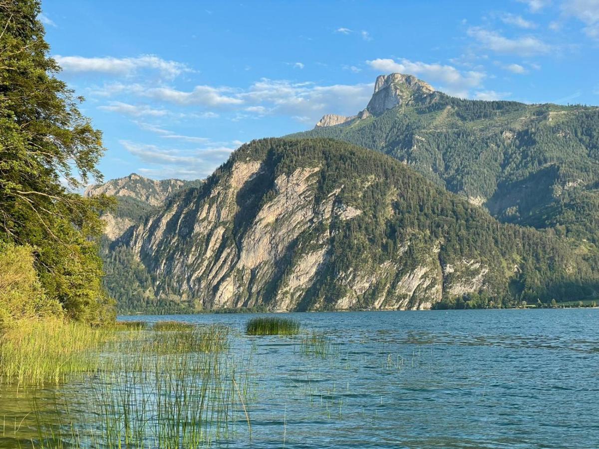 "Ferienhaus Am Mondsee" Mit Direktem Schafbergblick Im Salzkammergut Bei Salzburg Eksteriør bilde